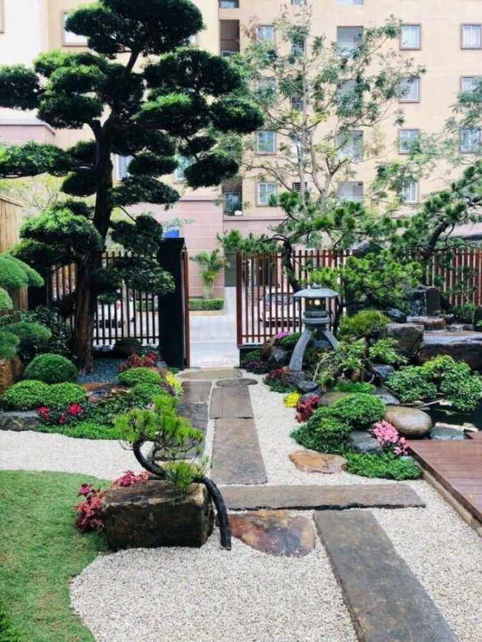 Tiểu cảnh sân vườn trước nhà kiểu Nhật Bản